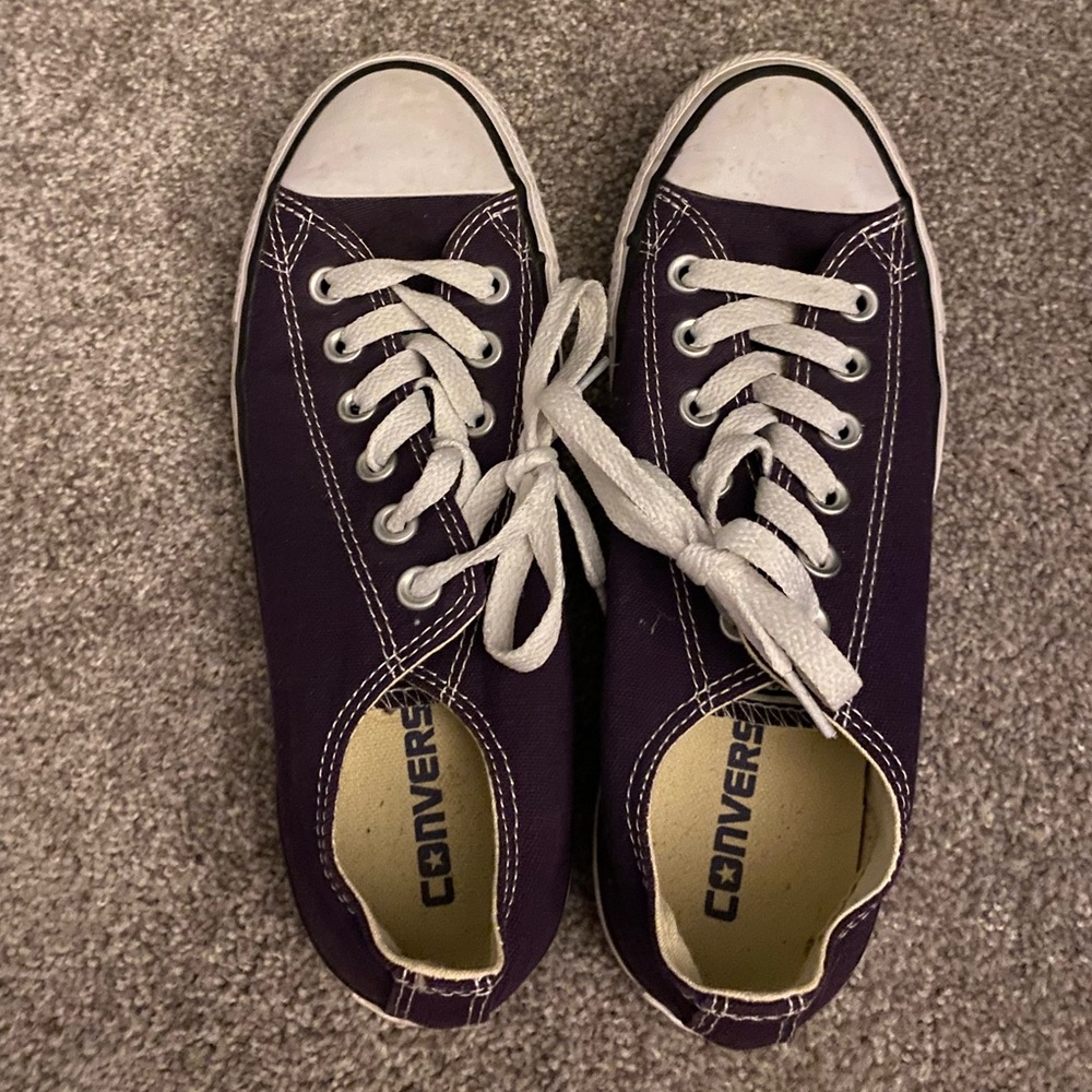 Purple Converse Size 7